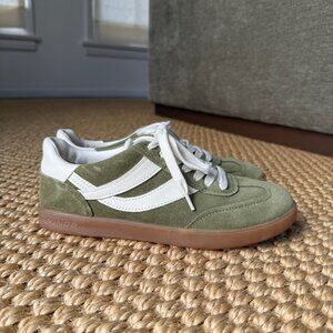 Vince Green Suede Leather Sneakers